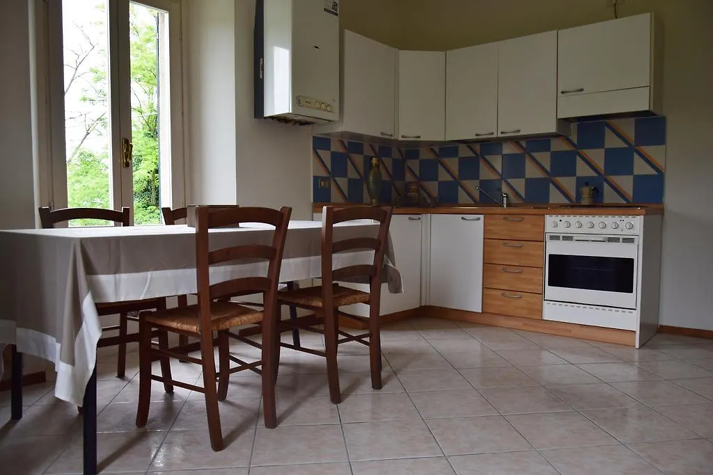 Casale Victoria Guest House Lonato